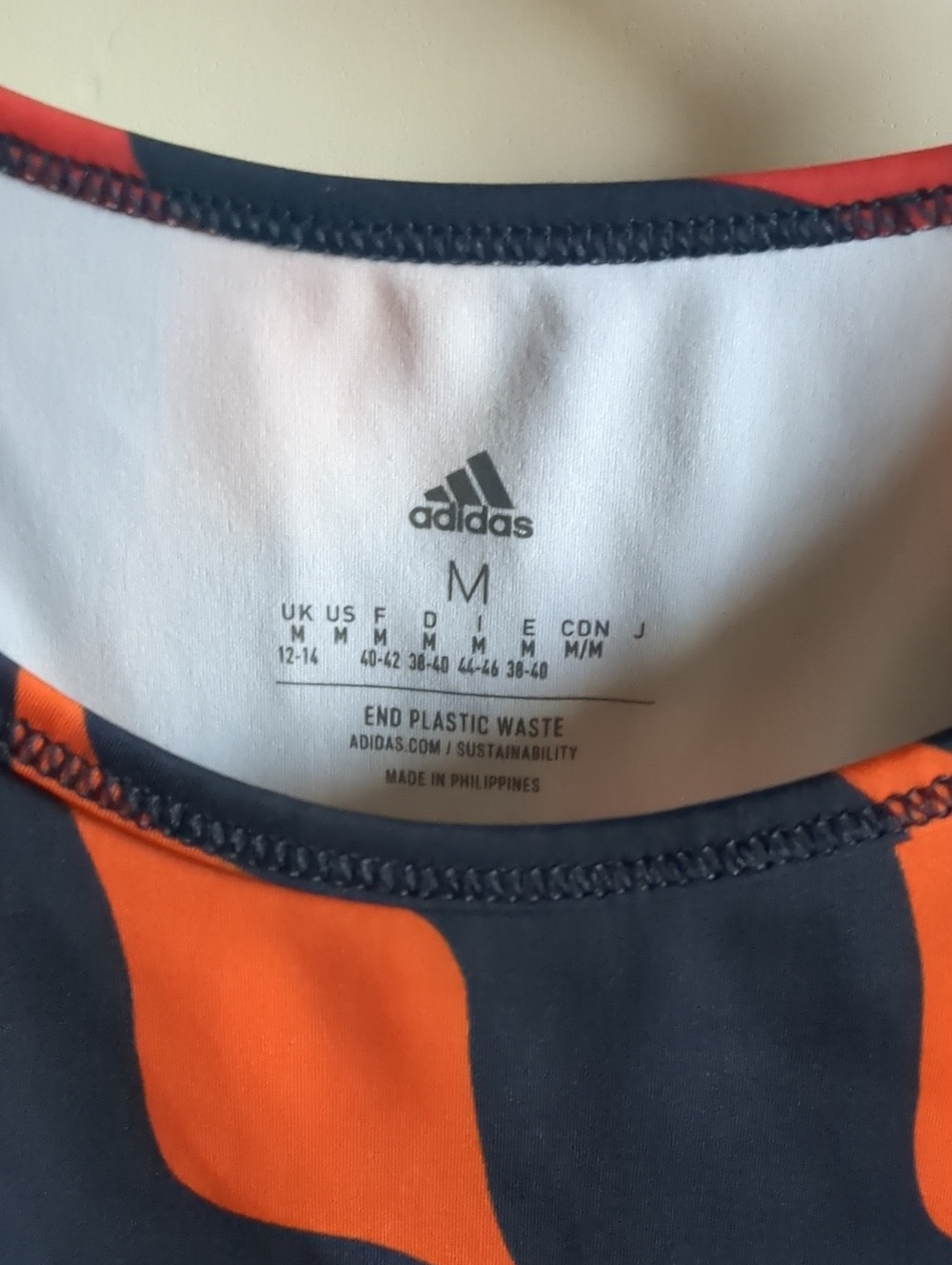 Sport Top - Picture 2 of 2